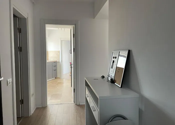 Your Modern In The Armenian Quarter * Bucareste