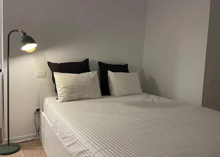 Your Modern In The Armenian Quarter Bucareste